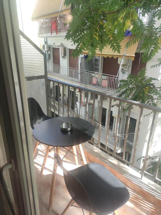 G M 3 Rooms Kentpo In The Heart Of The City Larissa Exterior foto