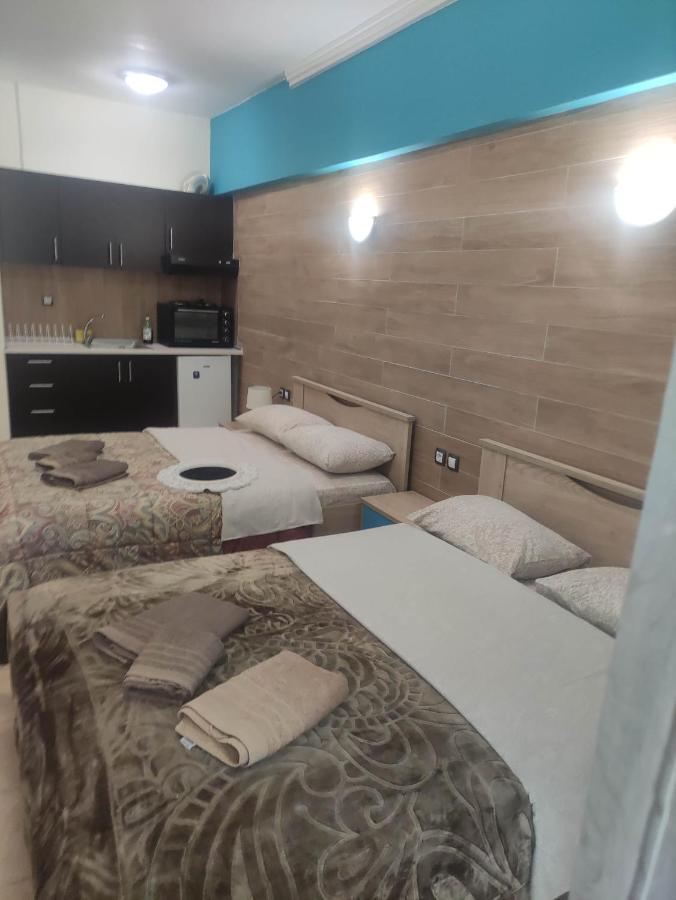 G M 3 Rooms Kentpo In The Heart Of The City Larissa Exterior foto